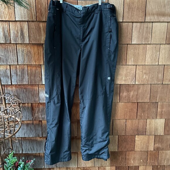 EUC Columbia Bold Black Convert Waterproof Board Wear Pants in Mens X-Large - Picture 1 of 14